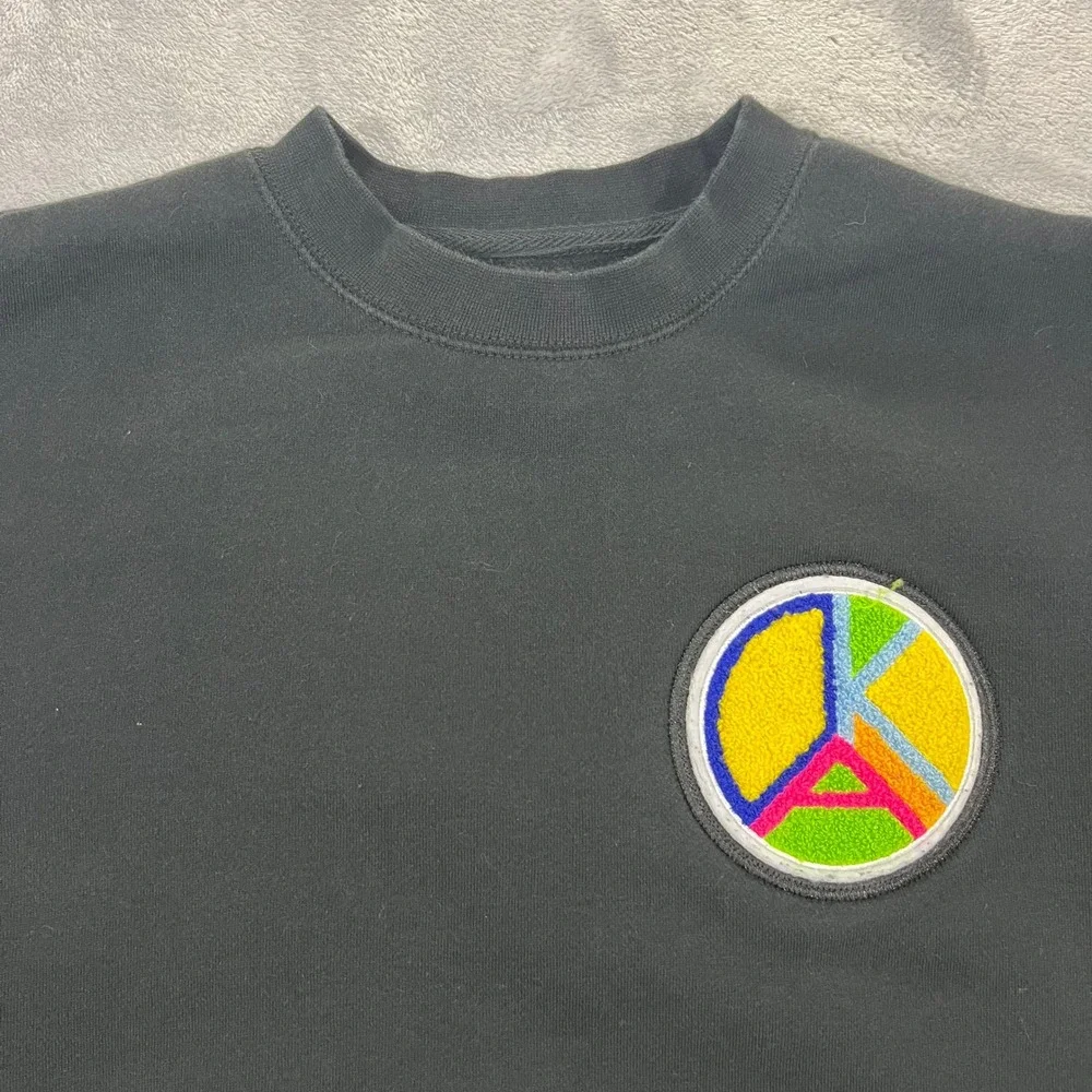 Oaklandish Sweatshirt Mens Small Black Excellent Peace Sign Chenille Patch Crew